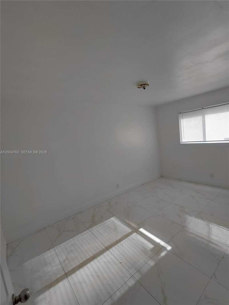 5641 NW 15th St # 3, Lauderhill FL 33313