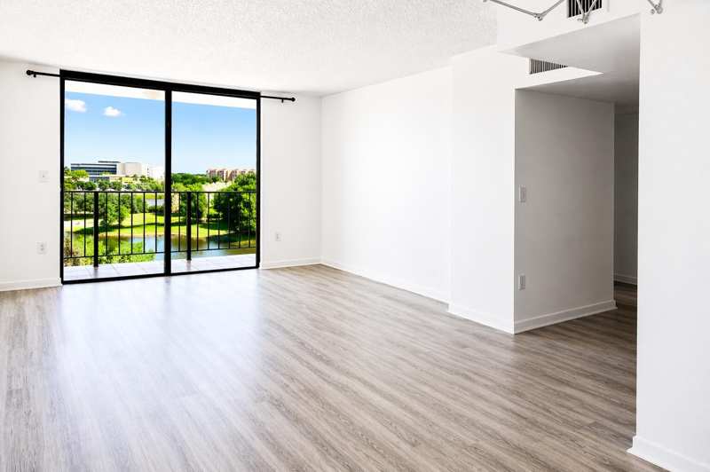 9682 Fontainebleau Boulevard # 603, Miami FL 33172