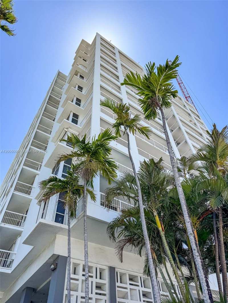 9341 Collins Ave # 907, Surfside FL 33154
