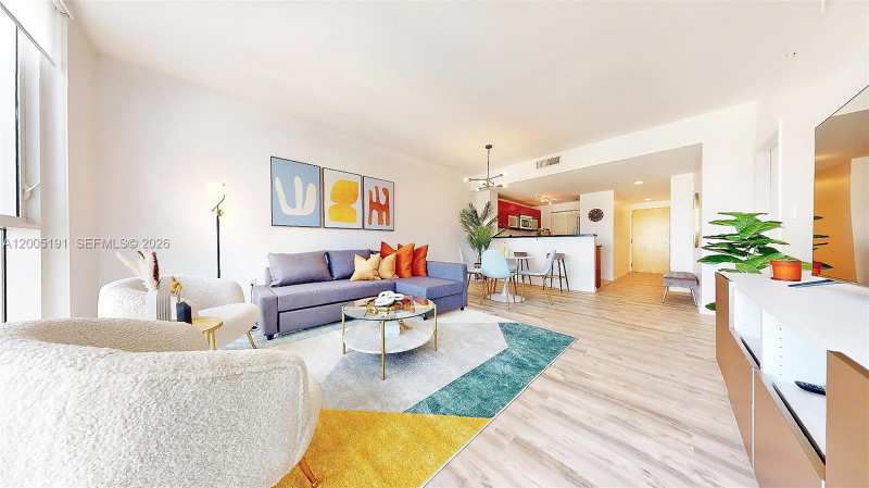 244 Biscayne Blvd # 704, Miami FL 33132