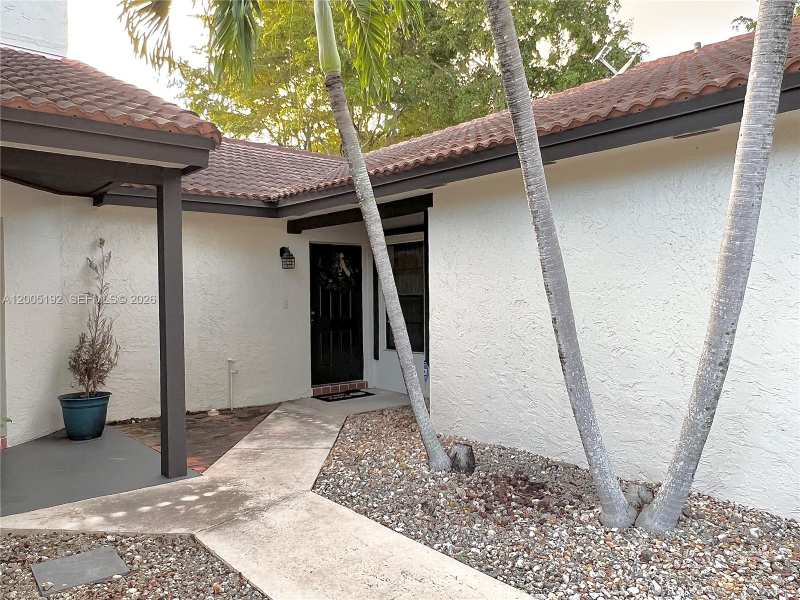 4840 SW 149th Ct # 16F, Miami FL 33185