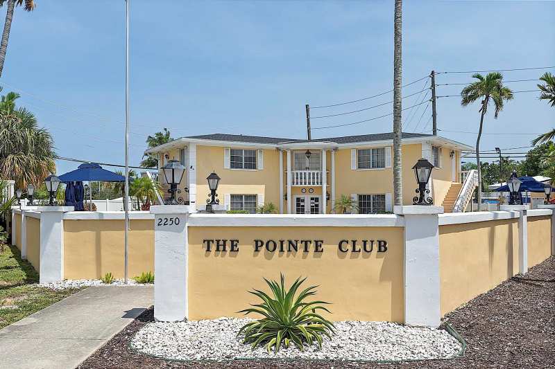 5700 NE 22nd Way # 323, Fort Lauderdale FL 33308