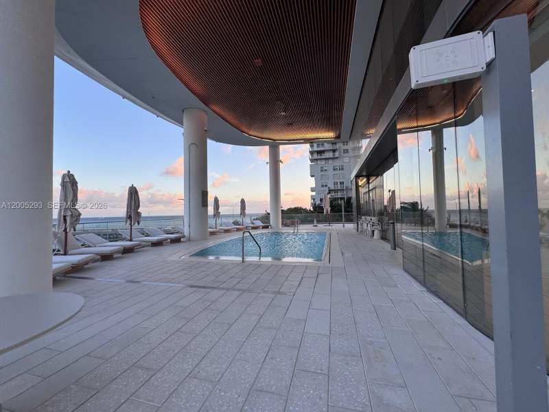 175 se 25 rd # 2803, Miami FL 33129