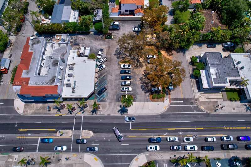 7201 Biscayne Blvd, Miami FL 33138