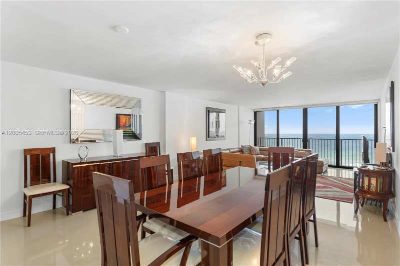 2101 S Ocean # 1001, Hollywood FL 33019