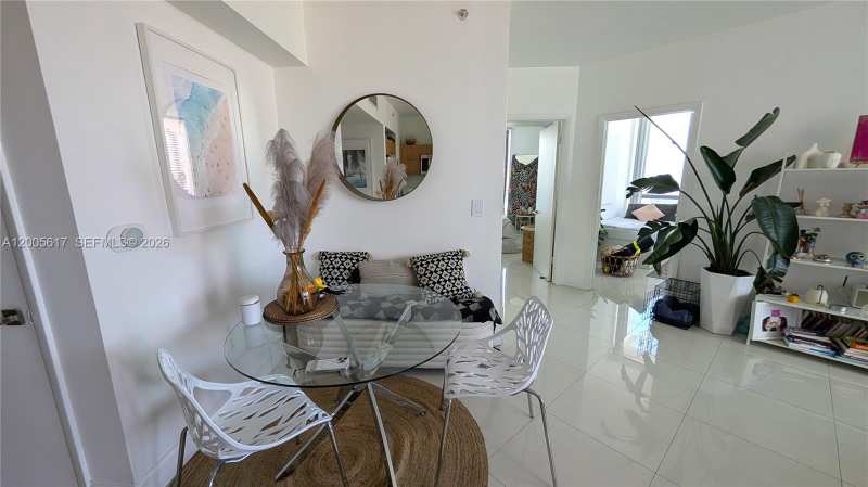 350 S Miami Ave # 2813, Miami FL 33130