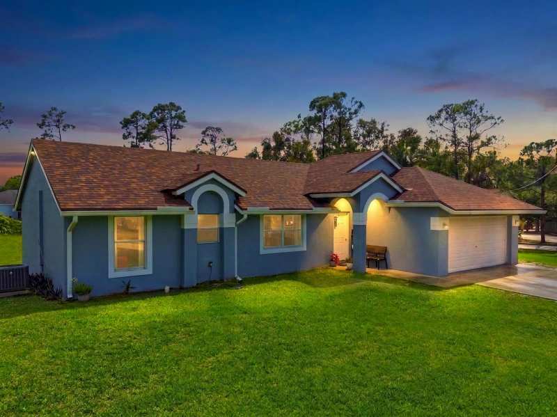 17770 93rd Road N, FL 33470