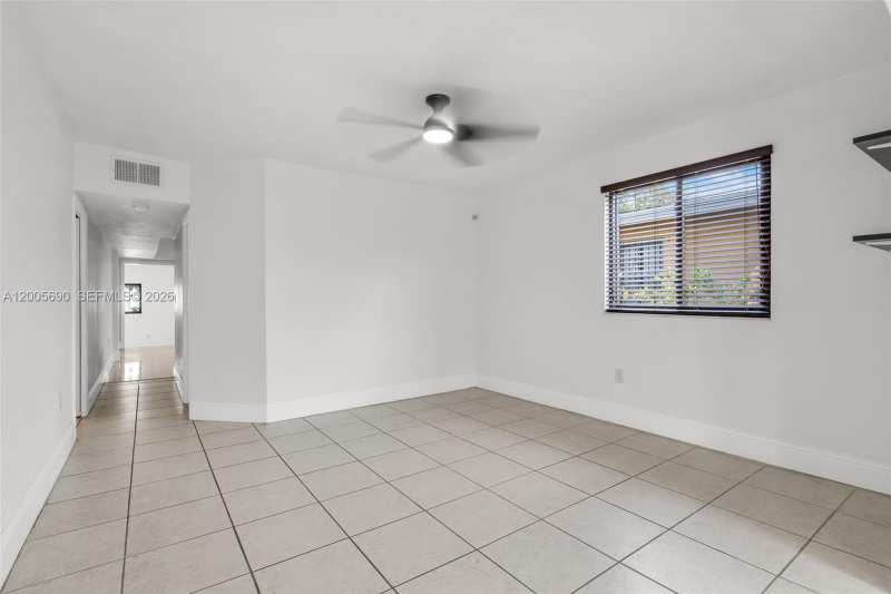 944 SW 10th Avenue, Miami FL 33130