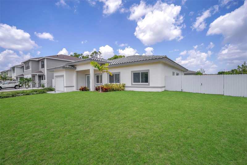 12901 SW 265th St, Homestead FL 33032