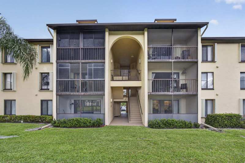 812 Sky Pine Way # G1, FL 33415