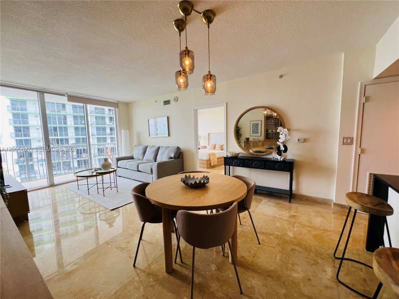 1750 N Bayshore Dr # 2511, Miami FL 33132