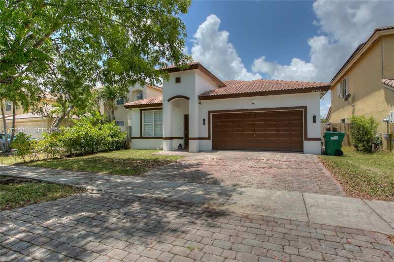 23922 SW 108th Ave, Homestead FL 33032