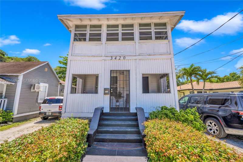 3420 Charles Ave, Miami FL 33133
