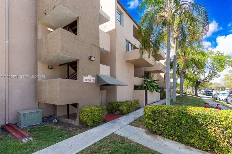 10500 SW 108th Ave # B414, Miami FL 33176