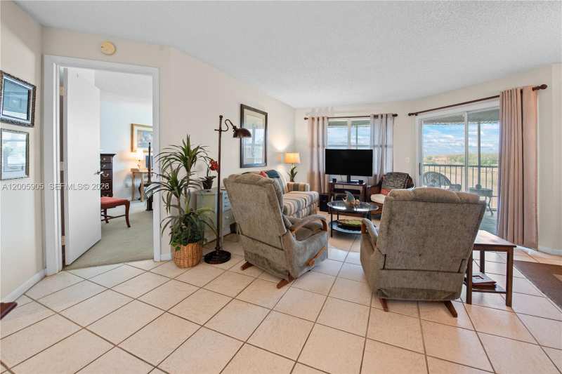 2524 SE 19th Pl # B, Homestead FL 33035
