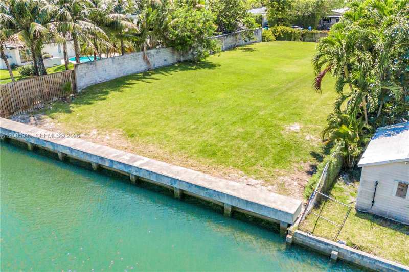 1051 NE 83rd St, Miami FL 33138