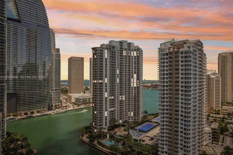 901 Brickell Key Blvd # 1009, Miami FL 33131