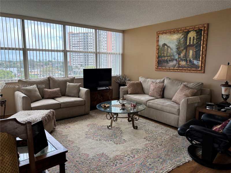 1200 NE Miami Gardens Dr # 606W, Miami FL 33179