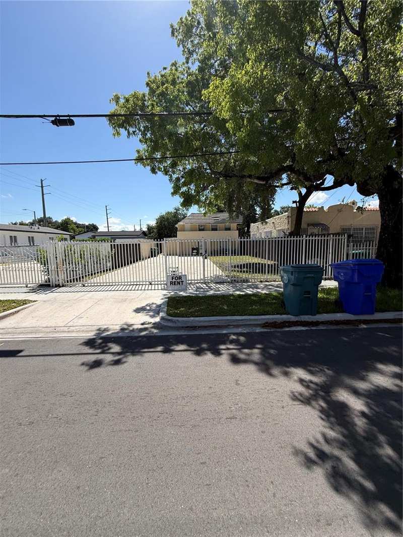 6716 NW 6th Ave # 2, Miami FL 33150