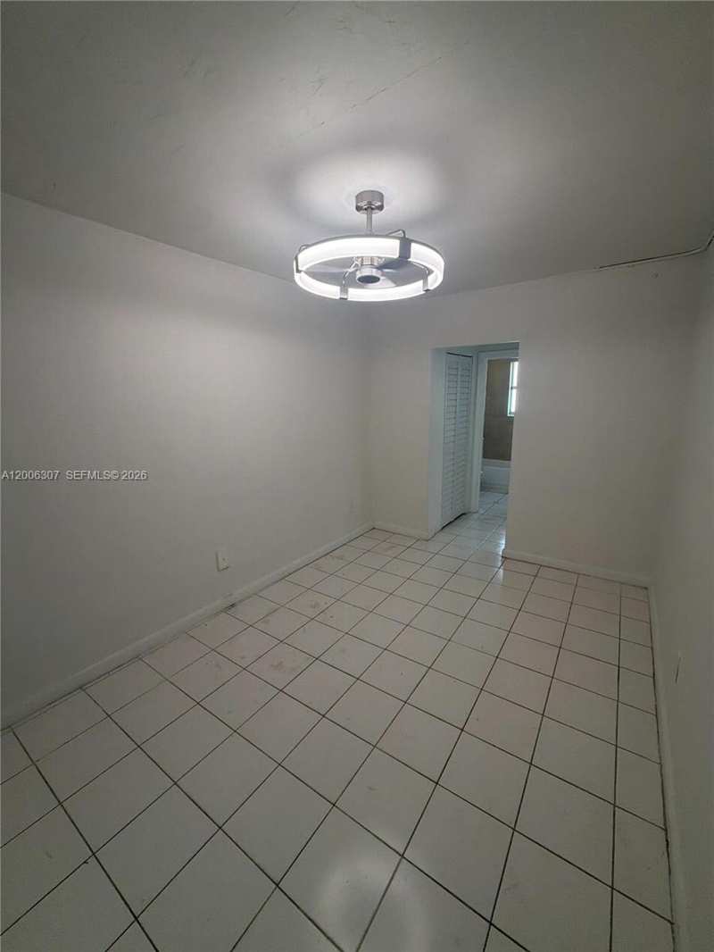 3669 Thomas Ave # 10, Miami FL 33133