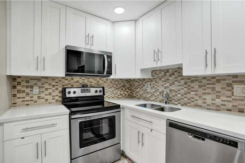 4980 E Sabal Palm Boulevard E # 124, Tamarac FL 33319