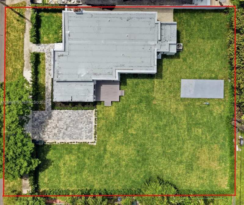 5735 SW 12th St, West Miami FL 33144