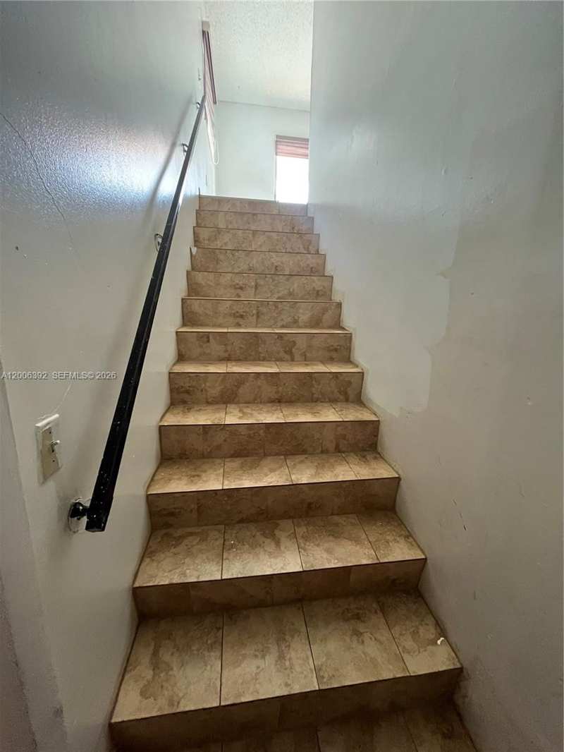 334 E 21st St # 5, Hialeah FL 33010