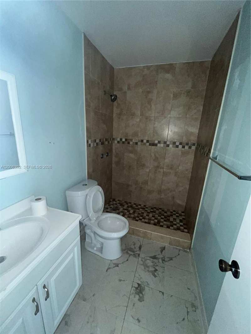 334 E 21st St # 5, Hialeah FL 33010