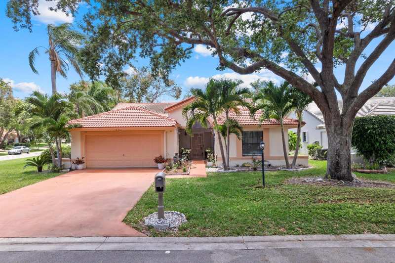 8521 Leeway Lane, Boynton Beach FL 33436