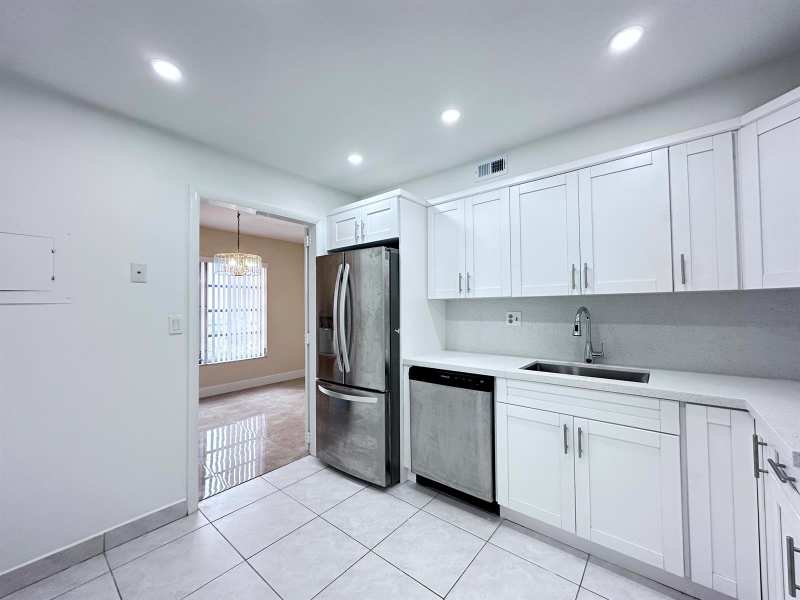 10777 W Sample Road # 714, Coral Springs FL 33065