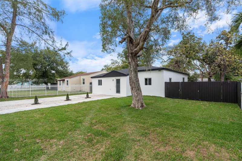 1305 Dunad Avenue, Opa-Locka FL 33054
