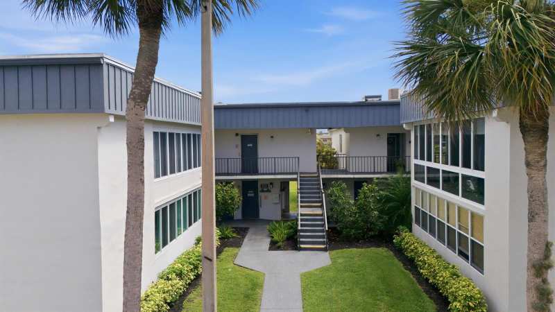 563 Piedmont L, Delray Beach FL 33484