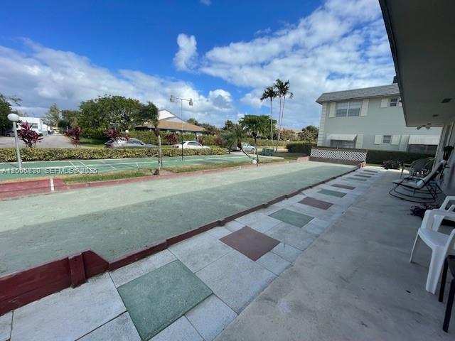 1560 Mckinley St # 101W, Hollywood FL 33020