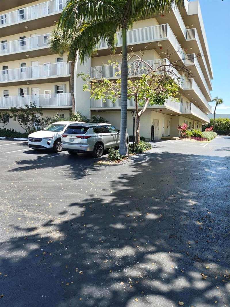 2929 S Ocean Boulevard # 2110, Boca Raton FL 33432