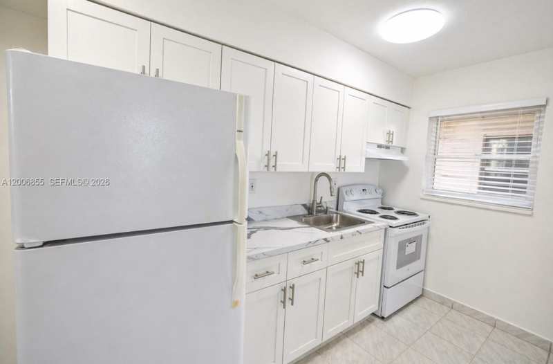 7155 W 14th Ct # 16, Hialeah FL 33014