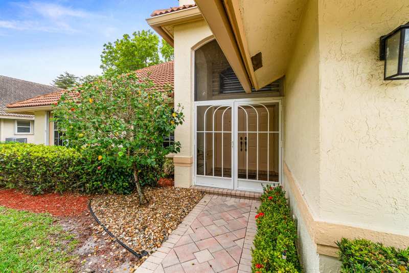 6952 Grenelefe Road, Boynton Beach FL 33437