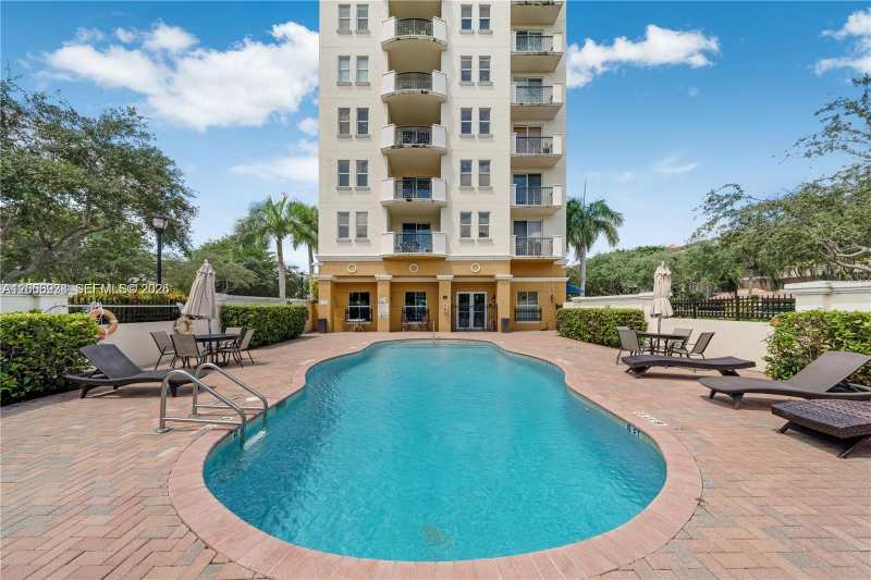 9021 SW 94th St # 509, Miami FL 33176