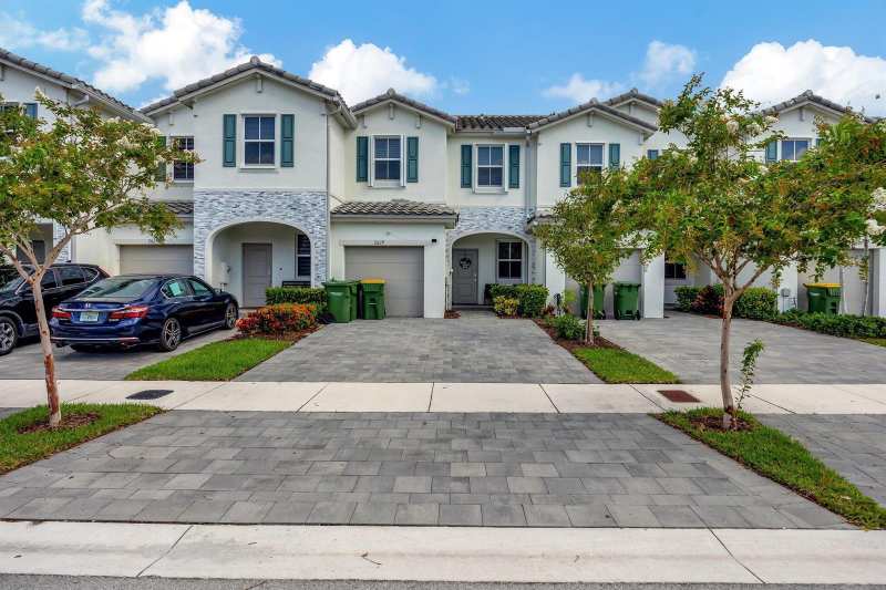 2629 SE 13th Street, Homestead FL 33035