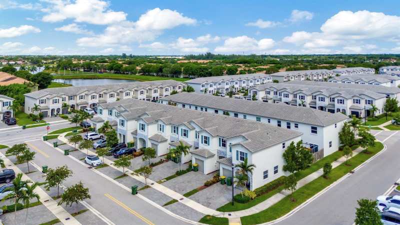 2629 SE 13th Street, Homestead FL 33035