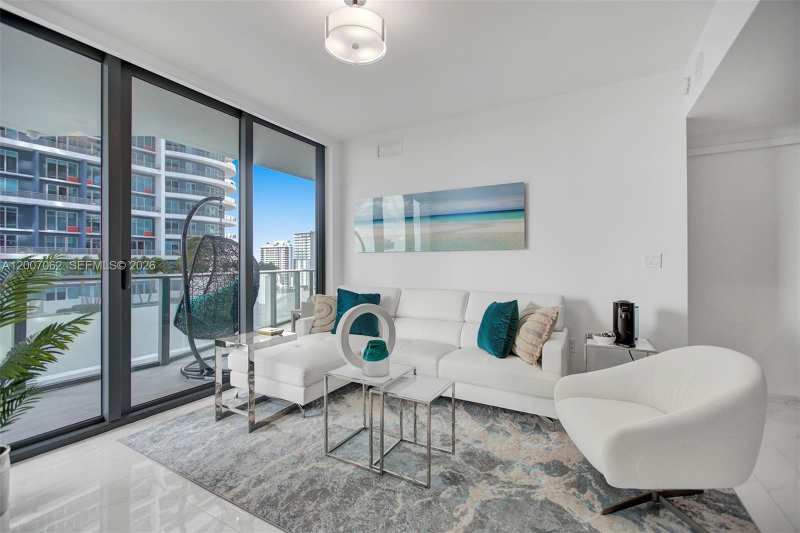 1300 S Miami Ave # 1407, Miami FL 33130