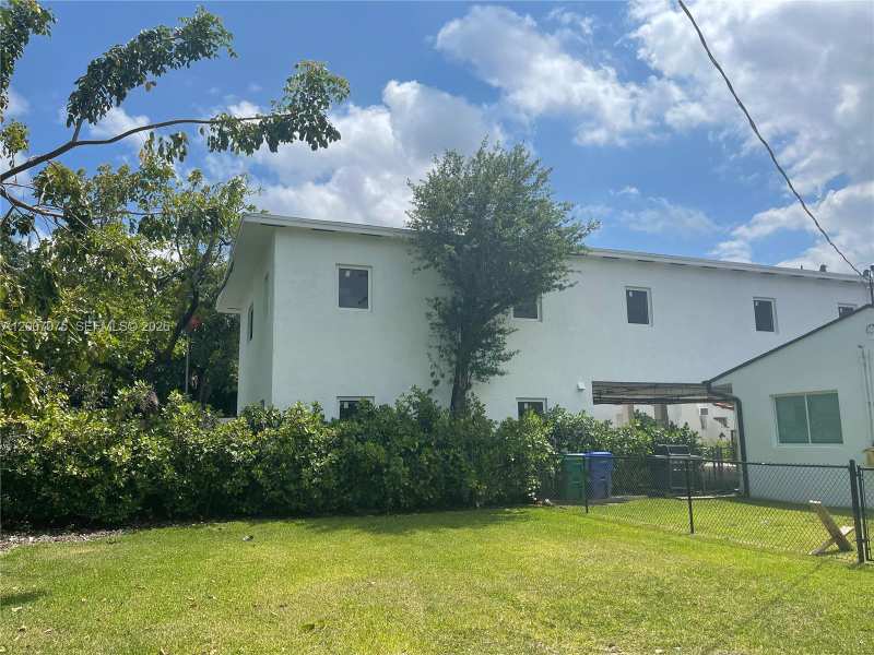6511 NW 17th Ave, Miami FL 33147