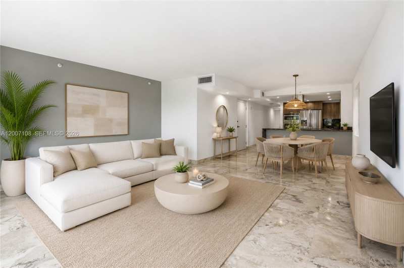 7824 Collins Ave # 401, Miami Beach FL 33141
