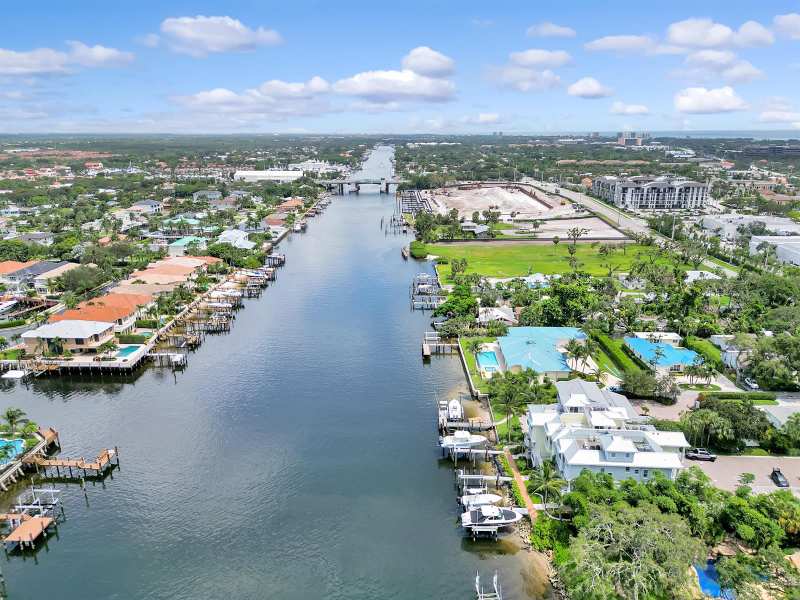 1045 Harbor Villas Drive # 5, North Palm Beach FL 33408