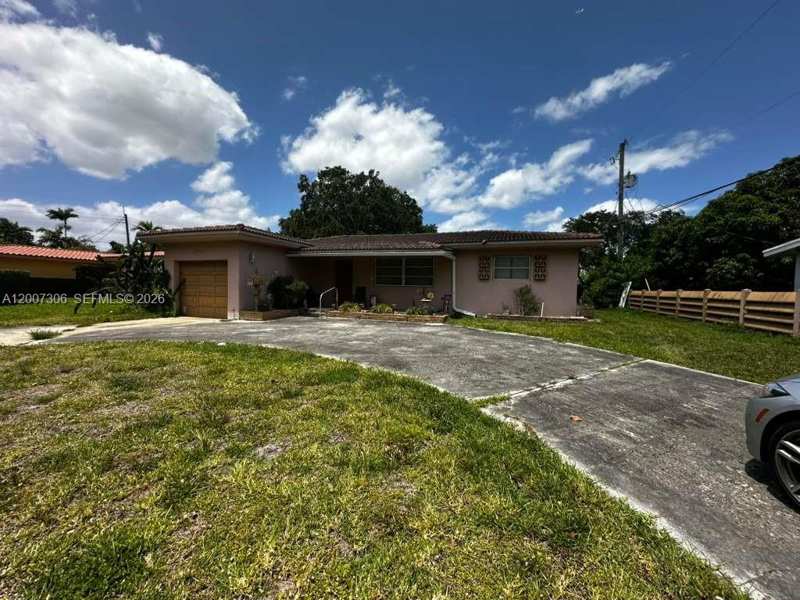 15 NW 88th St, El Portal FL 33150
