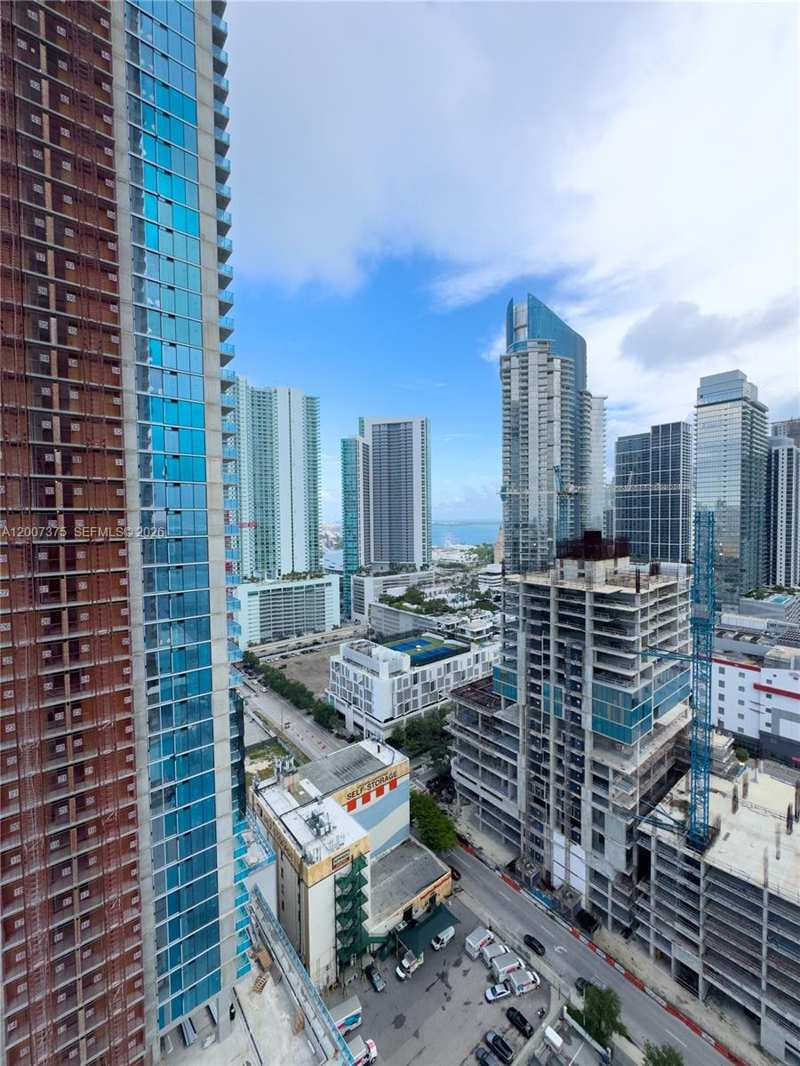 20 NE 11th St # 3006B, Miami FL 33132