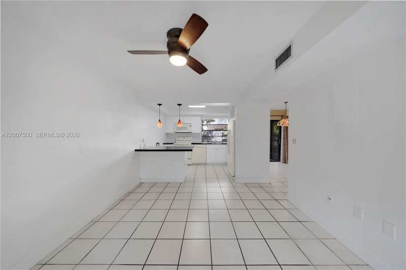 11435 SW 133rd Ct # 4, Miami FL 33186