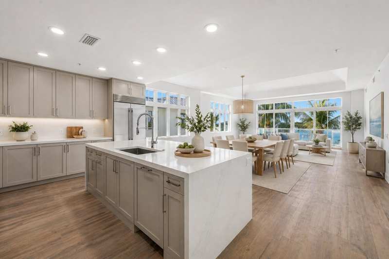 180 Lake Drive # 2204, Palm Beach Shores FL 33404