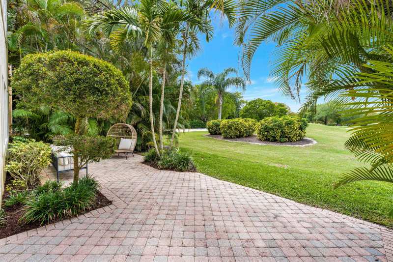 4 Via Del Corso, Palm Beach Gardens FL 33418