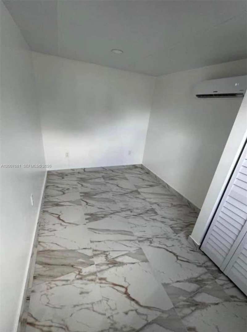 4721 Peters Rd # A, Plantation FL 33317