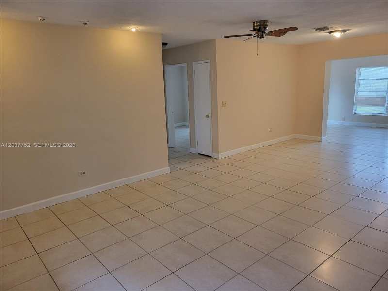 6856 NW 12th St # 0, Plantation FL 33313